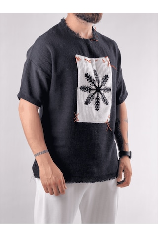 Cocopelli Tasarım Çiçek Desenli Siyah T-shirt Coc3214