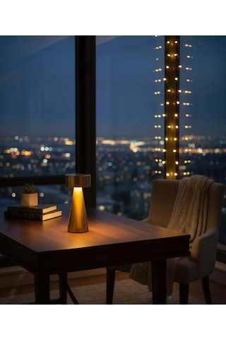 Modern Dekoratif Fener Model Ambiyans Led Masa Lambası Altın