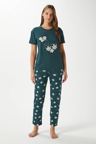Ritnice Kadın Bloom Yumuşak Doku Yeşil Çiçek İşlemeli Bisiklet Yaka Kısa Kollu Alt Üst Pijama Takımı