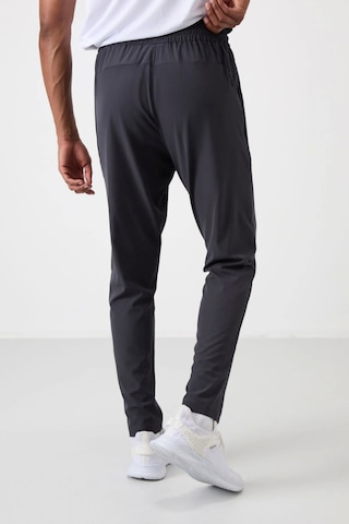 Antrasit Polyester İnce Yumuşak Comfort Fit Erkek Eşofman Alt - 82119 Antrasit