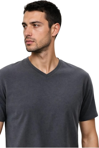 Arma Ar-ma Erkek V Yaka Tişört Baskisiz Basic Örme Kumaş Regular Fit %47 Modal %47 Pamuk %6 Likra 30/1 Penye Modal Full Likra Süprem Y31344473102 Gri-g3