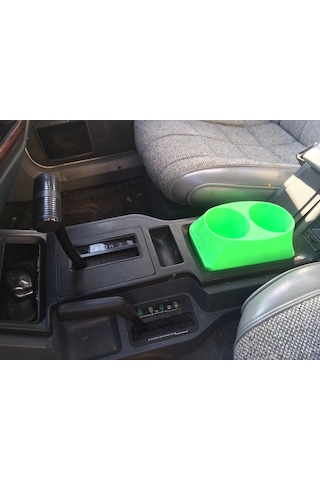Pre-96 Jeep Cherokee Xj İçin Bardaklık Pre-96 Jeep Cherokee Xj İçin Bardaklık