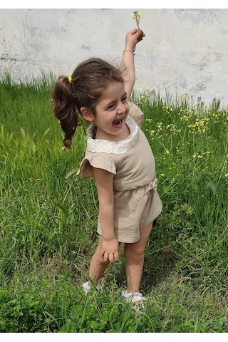 Novy Baby Müslin Kumaş Dantel Yaka Fiyonklu Kız Çocuk Tulum - 2-5 Yaş