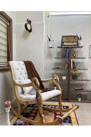 Asedia Vintage Kuğu Naturel Krem El Oyması Ahşap Sallanan Sandalye Dinlenme Koltuğu