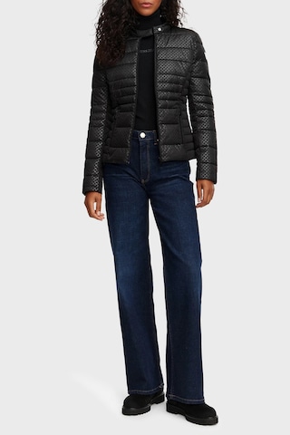 Guess New Vona Regular Fit Dik Yaka Şişme Mont W6yl16w2891 Kadın Mont W6yl16 W2891 Jblk Siyah