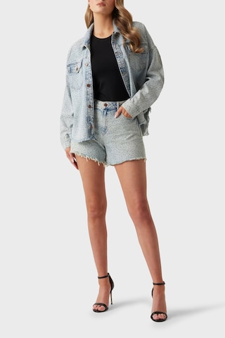 Guess Bayan Short W5gd74 D5lq2 Grbg Açık Mavi Açık Mavi