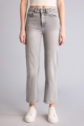 Defacto Comfort Straıght Normal Bel Kısa Paça Jean Yıkamalı Pantolon H5367ax26smnm55 Gri-nm55
