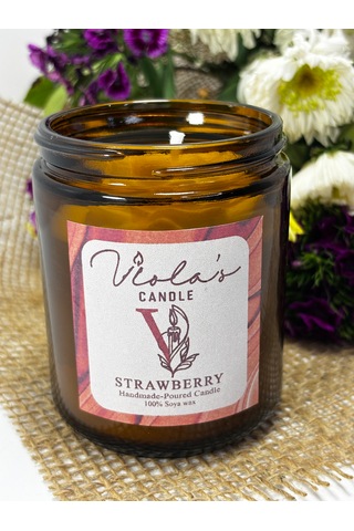 Violas Candle Amber Renk Cam Kavanoz Çilek Kokulu %100 Soya Wax Mum Beyaz