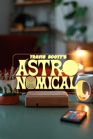 Travis Scott Astro World 16 Renk Kumandalı 3d Gece Lambası
