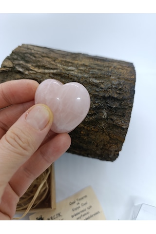 Pembe Kuvars Kalp Şeklinde Biblo-1001