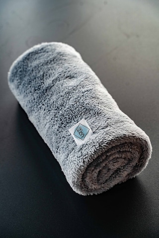 Urz Store Kedi Ve Köpek Battaniyesi Welsoft Peluş Yıkanabilir 60 x 80 CM Gri