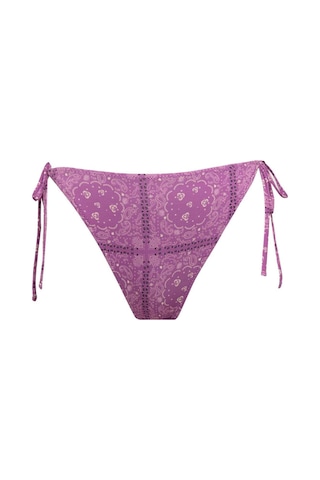 DeFacto Regular Fit Şal Desenli Bikini Altı-Fall in Love C3177AX24SMPR442