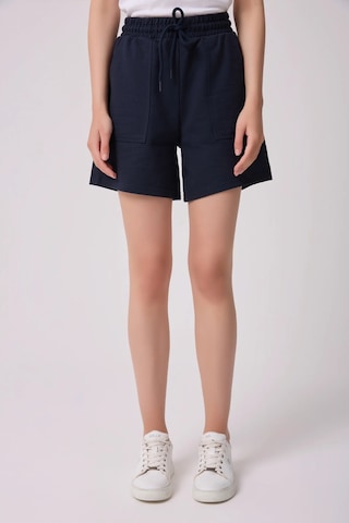 Defys Kadın Beli Lastikli Cepli Regular Fit Şort Lacivert - 695327103 Lacivert