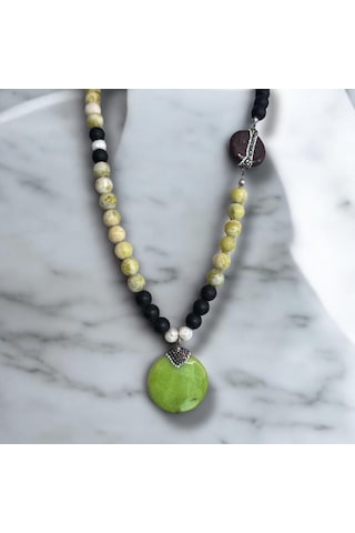 Kırmızı Sanat Evi Yeşil Doğal Taş Uçlu Opal Ve Mat Oniks Doğal Taş Kolye