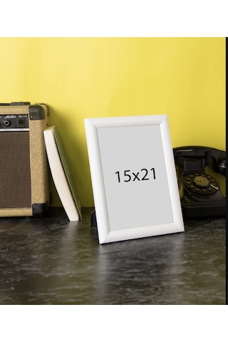 15x21 Beyaz Ayaklı Resim Fotoğraf Çerçevesi 15x21 Beyaz Ayaklı Resim Fotoğraf Çerçevesi