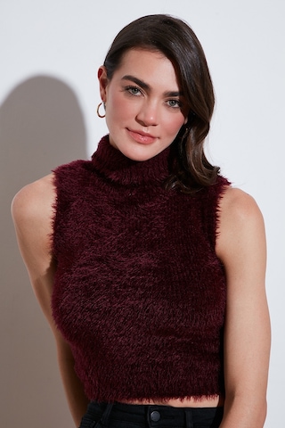 Lela Yumuşak Tüylü Slim Fit Balıkçı Yaka Crop Bayan Süveter 4615566 Bordo