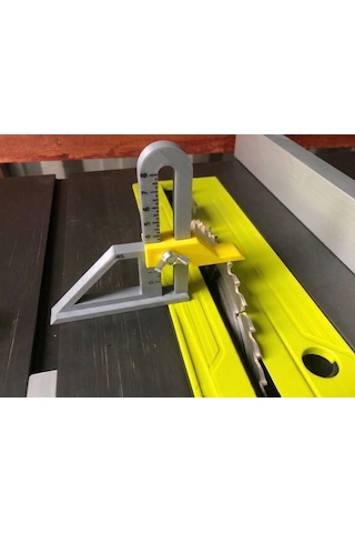 Yükseklik Ölçüm Mastarı - Masa Testeresi Ve Freze Ayar Aparatı 8cm Ölçüm, 45 Açı