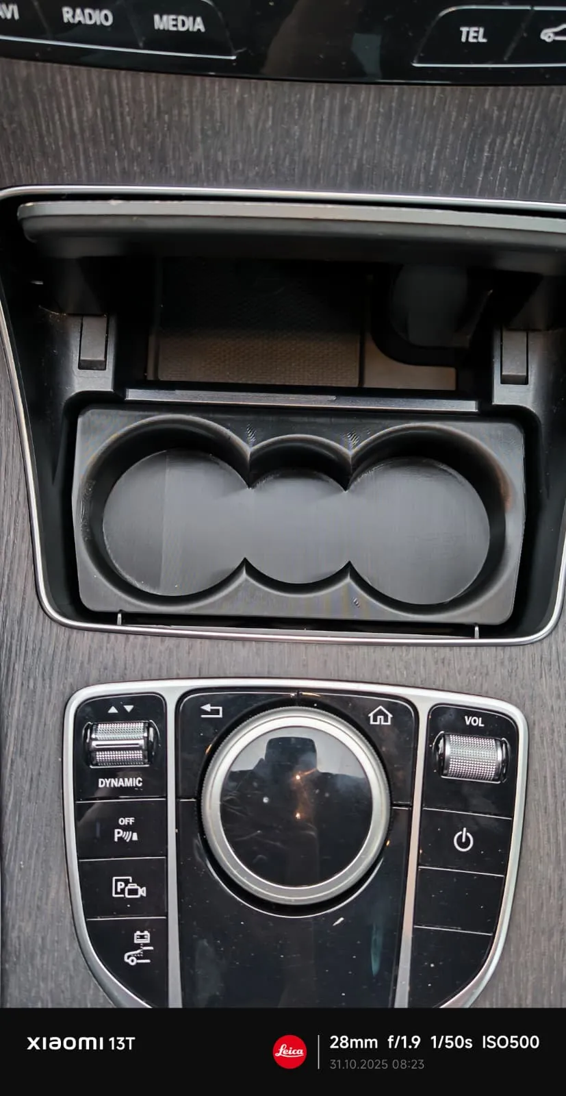 Mercedes C Serisi W205 S205 Bardaklık Orta Konsol İçecek Tutucu Cup Holder Organizer Siyah