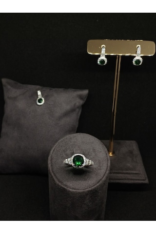 Kadın 925 Ayar Gümüş Takı Seti Zümrüt Taşlı Kolye Ucu, Yüzük Ve Küpe Gümüş