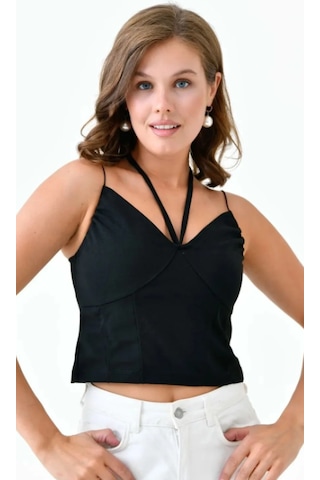 Vuvutasarım Kadın Krep Kumaş Boyun Bağlama Detaylı Askılı Siyah Crop Bluz 582455 Siyah