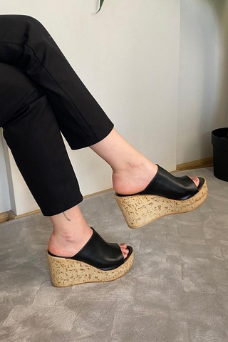 Asmi Shoes Kadın Limo Siyah Dolgulu Mantar Taban Terlik 10 Cm Siyah Siyah