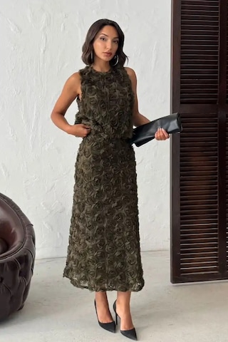 Gül Desenli Tül Etek Haki Yeşili