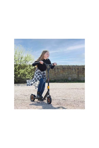 Turuncu 2 Tekerlekli Scooter, Eğlenceli Ve Pratik Kullanım Açık Gri