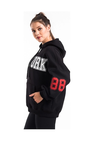 Caya Kadın Ekru Renk Baskı Detaylı Oversize Sweatshirt Cy84191 Beyaz Siyah