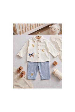 Deniva Kids Çocuk Bej Ceket Yaka Nakış Detaylı Düğmeli Gömlek Ve Açık Mavi Pantolon Alt Üst Takım
