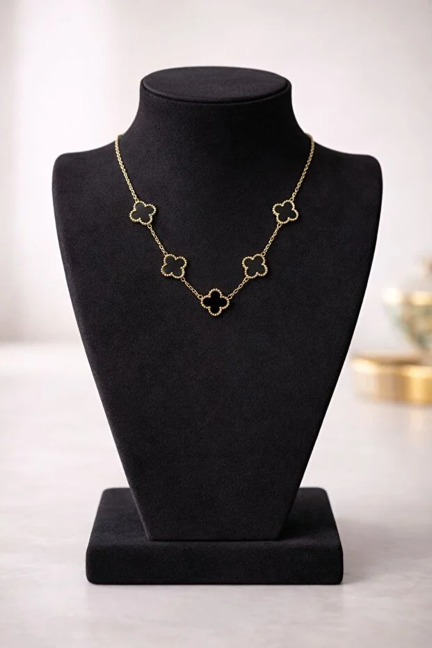 Banum Luxury Siyah Taşlı Gold Renk Yoncalı Çelik Kolye Siyah - Altın