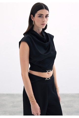 Sateen Toka Detaylı Degaje Bluz - Siyah-135774 Siyah