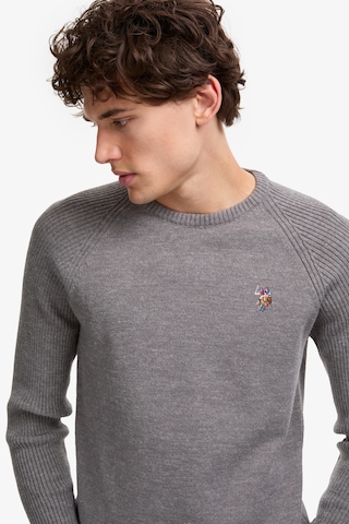 U.S. Polo Assn. U.s. Polo Assn. Erkek Gri Kazak /triko 50314983-vr024