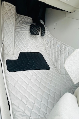 Ford Escort Beyaz Renk 8d Diamond Premium Kaymaz Deri Oto Paspas