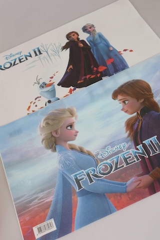 Dekomus İle Yeni Sezon Lisanslı Elsa 2'li Beslenme Örtüsü Açık Gri