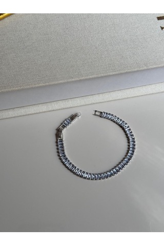 Baget Taşlı Gümüş Renk Çelik Tennis Bileklik Işıltılı Ve Şık Kadın Takı Gümüş