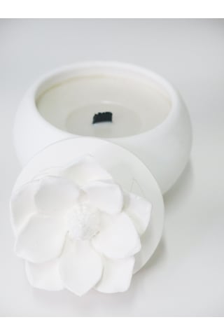 MİSSİ TAŞTAN SERAMİK BLACK VANİLYA KOKULU CRACKLING VEGAN MUM (ÇITIRTILI)