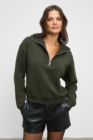 Grımelange Endora Kadın Yumuşak Polarlı Kumaşlı Yakası Fermuarlı Regular Haki Sweatshirt Haki