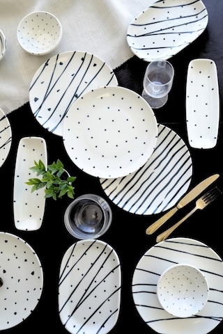 Tabak Evi Porselen Dash Kahvaltı Takımı 6 Kişilik 14 Parça Tvl14kahprs1103 Çok Renkli