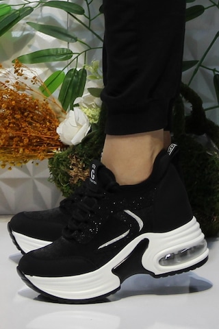 Fort Guja 24k300-1 Siyah Kalın Taban Sneaker Kadın Ayakkabı 001