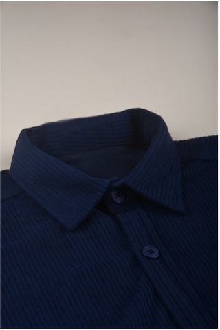 Deepsea Erkek Lacivert Kadife Fitilli Rahat Kesim Gömlek Yumuşak Dokulu Likralı Kadife Gömlek 2600758 Lacivert