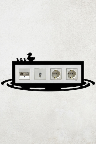 Ördek Ve Gölet Tasarım 4lü Priz Çerçevesi İç Ölçü 29,7x8,4 Cm Dörtlü Çerçeve Siyah