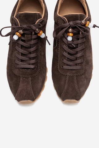 Luvishoes Brea Kahverengi Süet Hakiki Deri Boncuklu Kadın Günlük Sneaker Kahverengi
