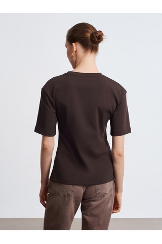 Dilvin 32445 Aksesuar Detaylı Basic T-shirt-koyu Kahve Kahverengi