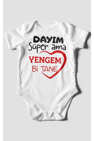 Morivokids Dayım Süper Ama Yengem Bir Tane Kısa Kollu Bebek Body %100 Pamuk Beyaz