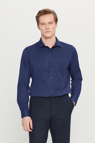 AC&Co / Altınyıldız Classics Erkek Lacı Pamuklu Tailored Slim Fit Dar Kesim Klasik Yaka Armürlü Cepli Gömlek Lacı