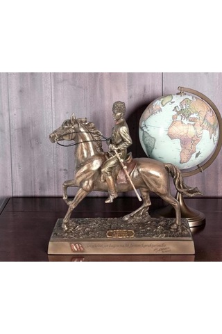 Veronese Mustafa Kemal Atatürk Atlı Bronz Renk Koleksiyon Figür 28cm