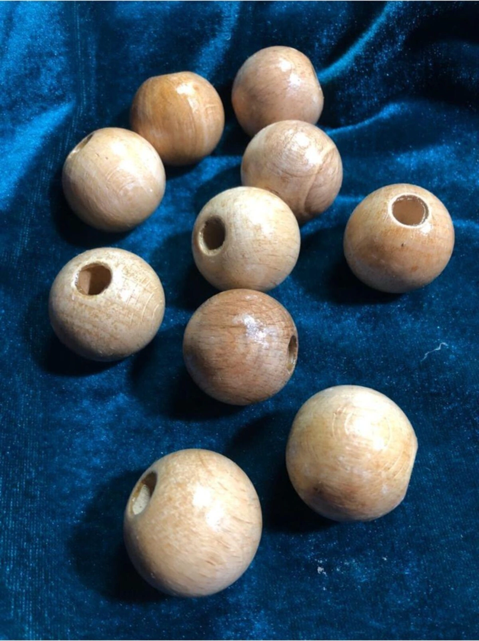 26mm Vernikli Ahşap Boncuk - 10 Adet -