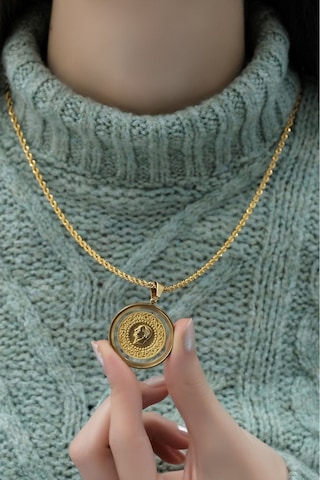 Yarım Altınlı Cam Çerçeveli Halat Kolye