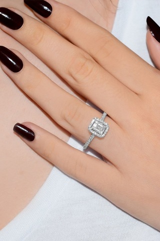 Modern Tasarım Baget Kare Tektaş Yüzük