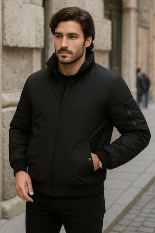 Erkek Astarlı Dik Yaka Mevsimlik Cepli Su Ve Rüzgar Geçirmez Mont Siyah
